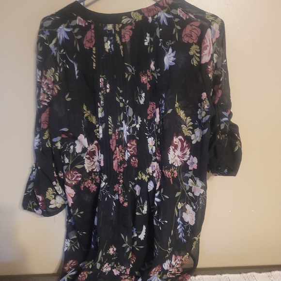 American Rag top - Picture 2 of 2